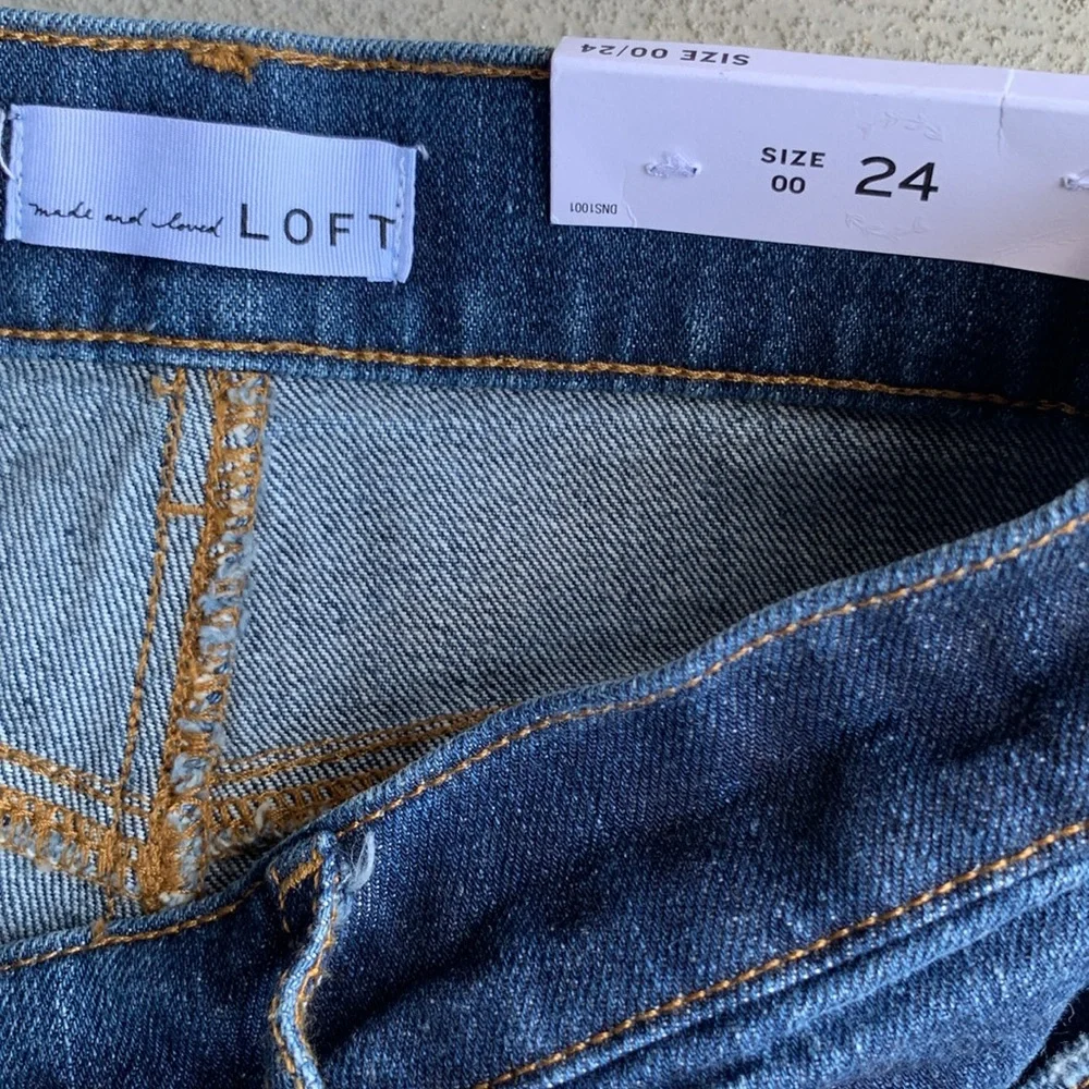 🆕LOFT denim shorts